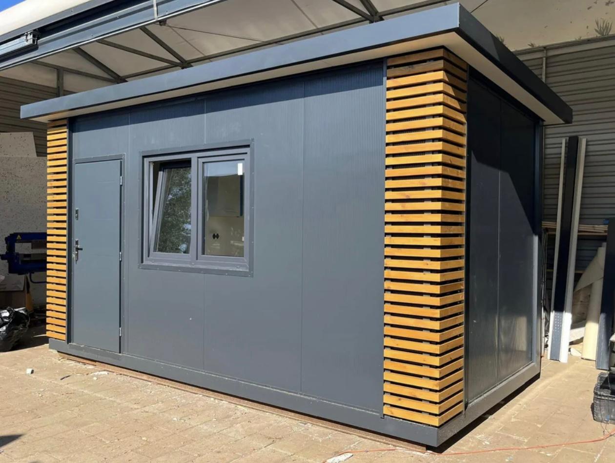 CONTENEDOR HABITABLE 5X2,5MT